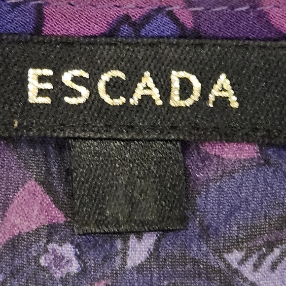 Escada SZ 42/L Stunning Purple Floral Long Bell Sleeve 100% Silk Blouse V-Neck - Picture 3 of 9